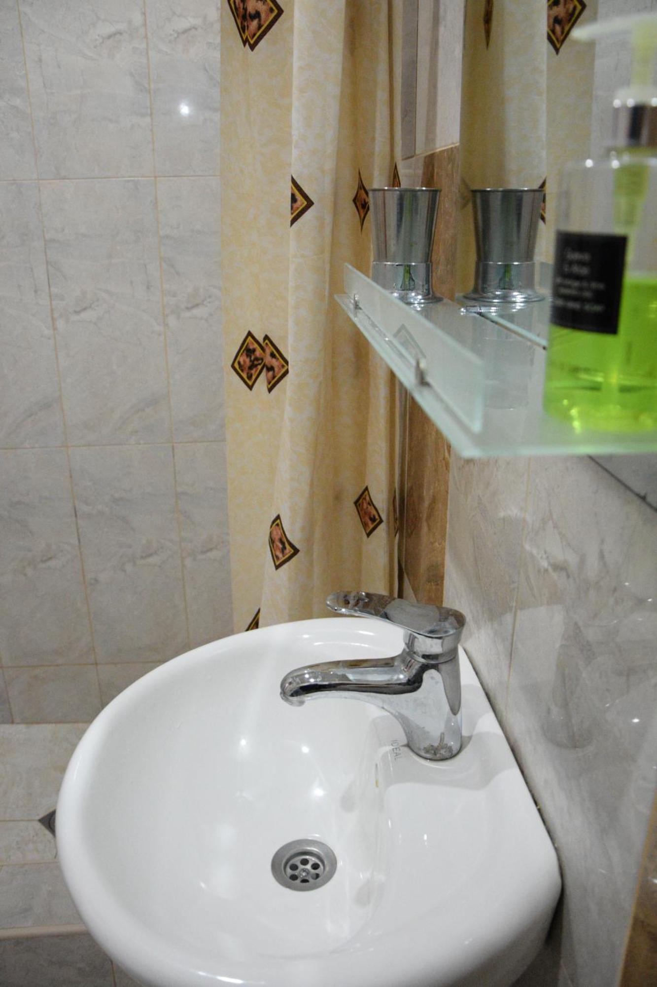 Librarians' Flat Apartman Tbiliszi Kültér fotó