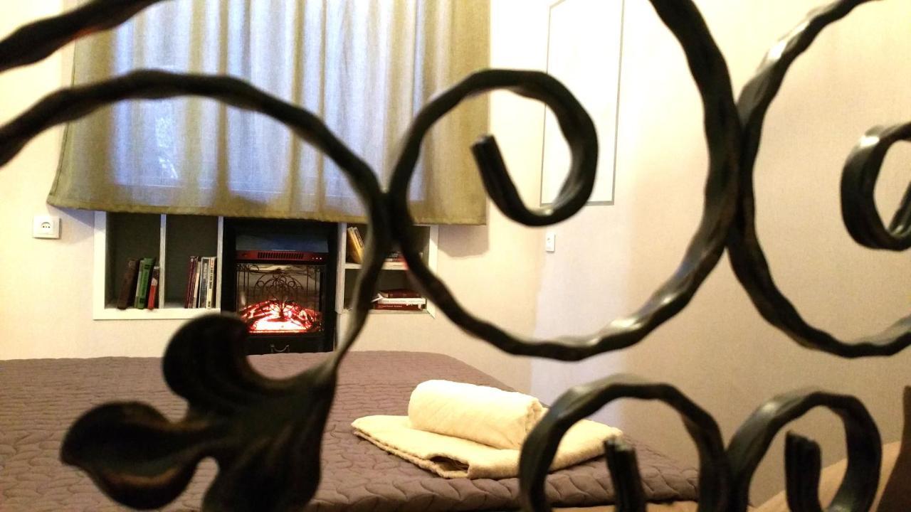 Librarians' Flat Apartman Tbiliszi Kültér fotó